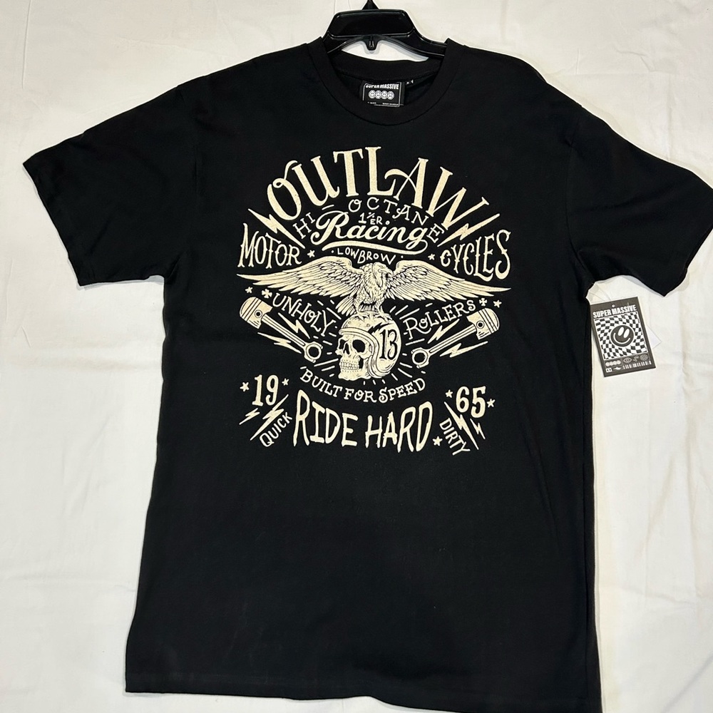 Supermassive Graphic T-shirt, Outlaw motorcycle graphic, Size Lrg & Color Black